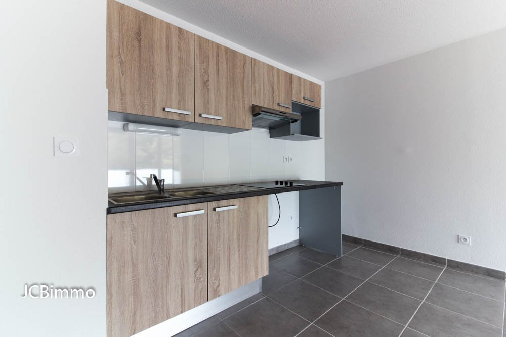 Location appartement 3 pièces 61.57m² 823€ JCB Immo